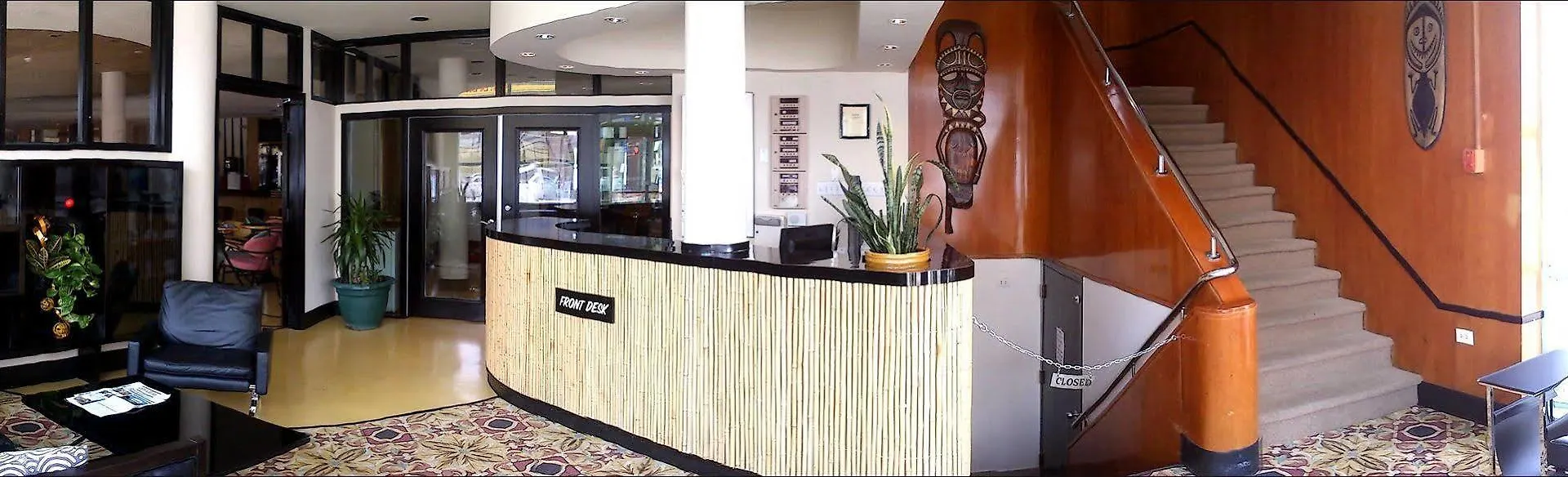 Hotel At The Waldorf Vancouver Canada